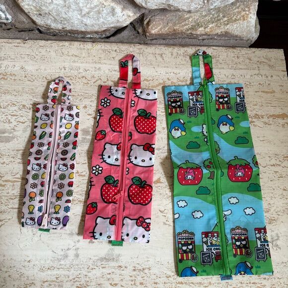 Hello kitty x Baggu 3D zip set - Picture 2 of 13